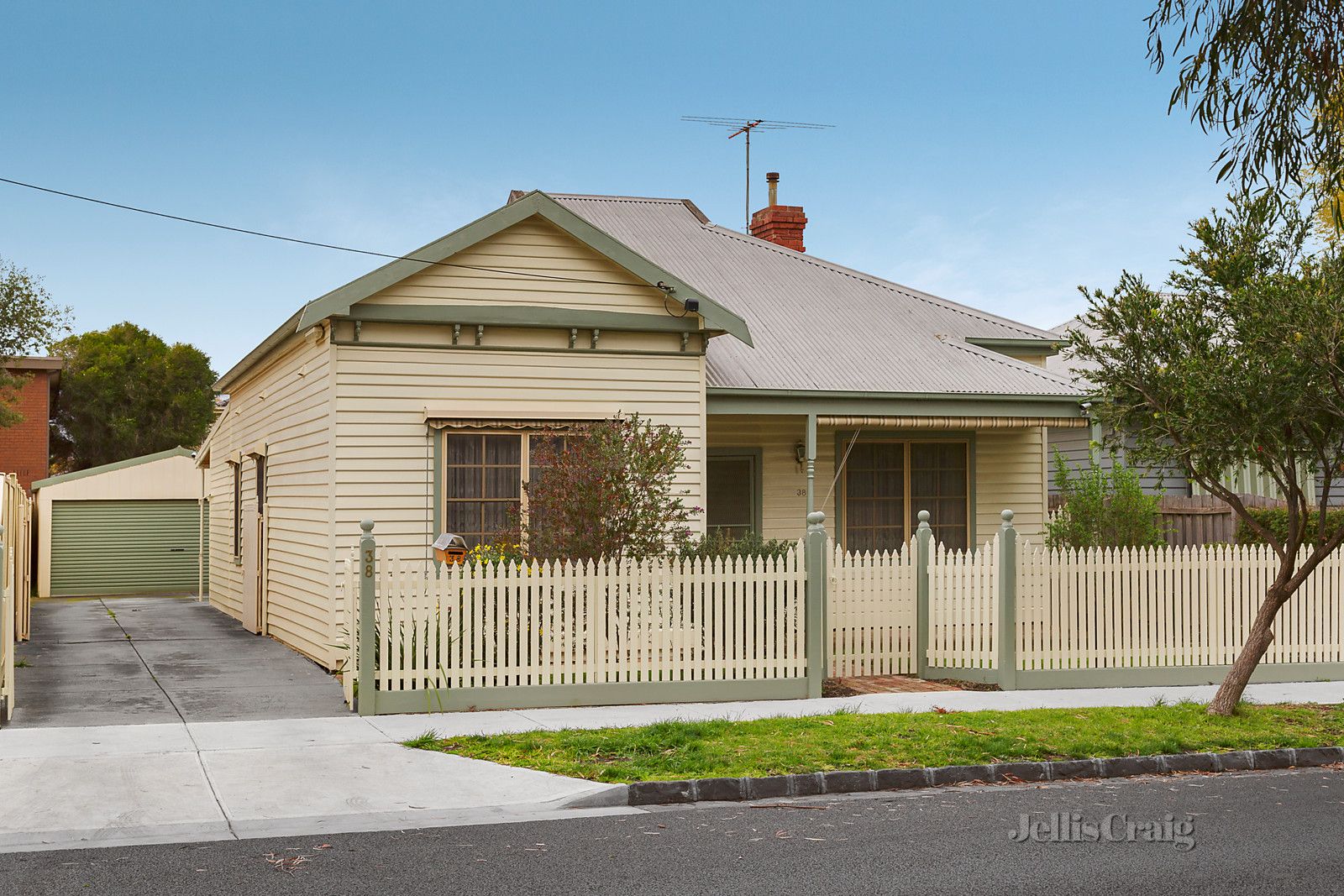 38 Queen Street, Coburg VIC 3058, Image 0