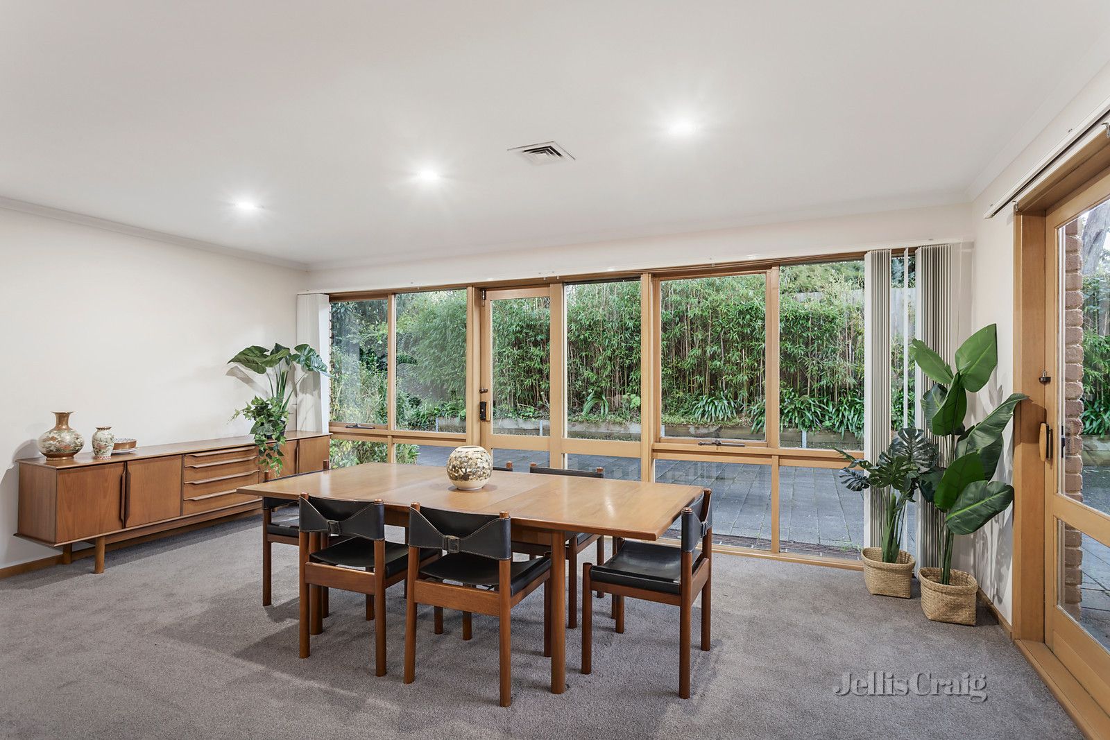 2/131 Blackburn Road, Blackburn VIC 3130, Image 2