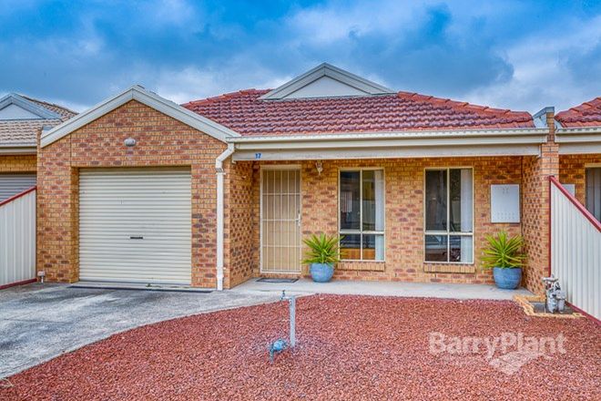 Picture of 17 Hume Drive, DELAHEY VIC 3037