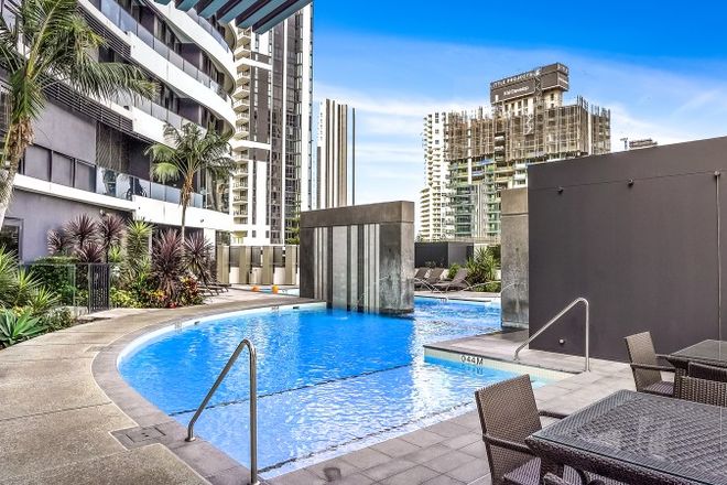 22007/21 Elizabeth Avenue Broadbeach 4218 - Image 4
