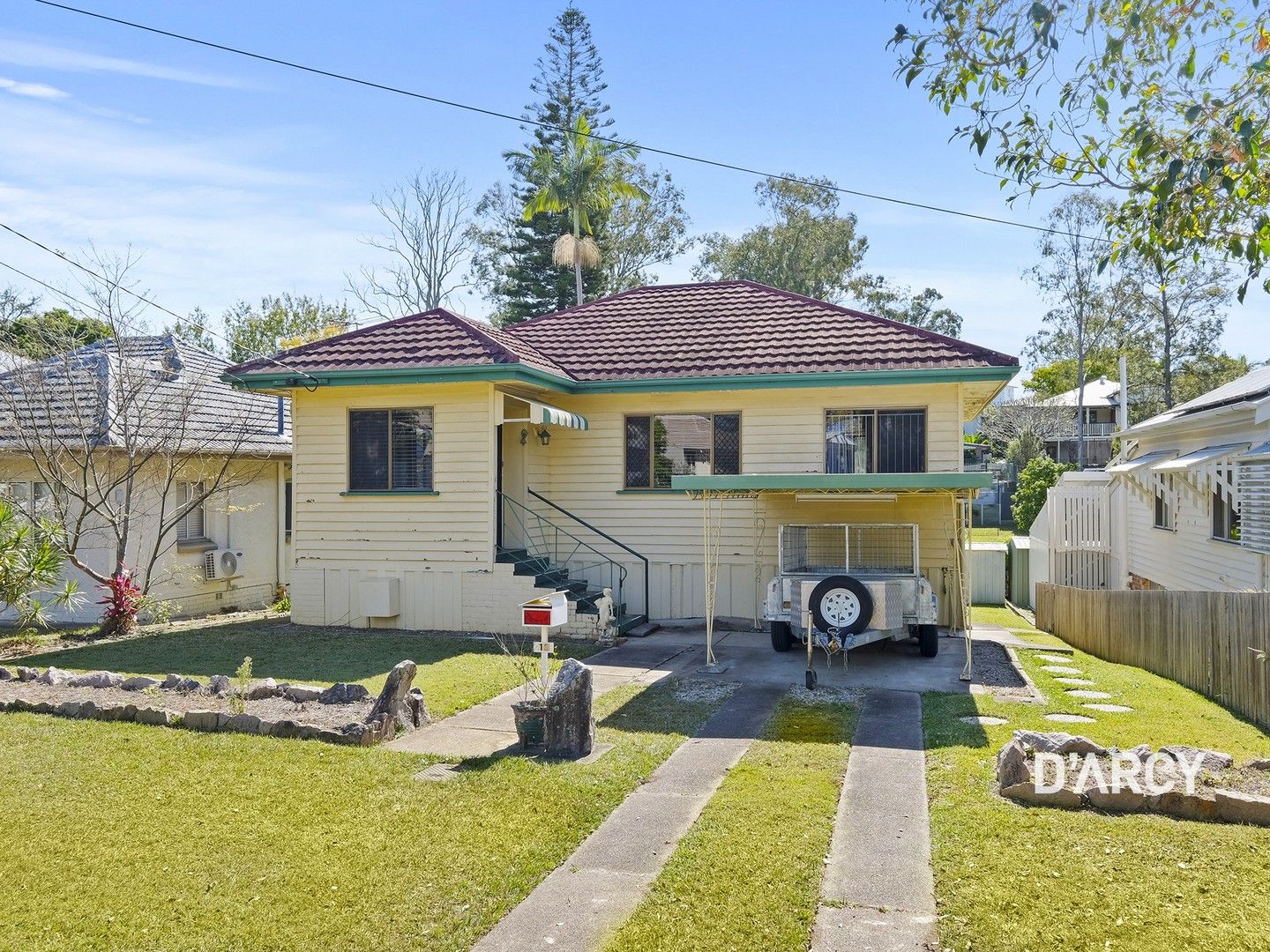 2 bedrooms House in 19 Arinya Road ASHGROVE QLD, 4060
