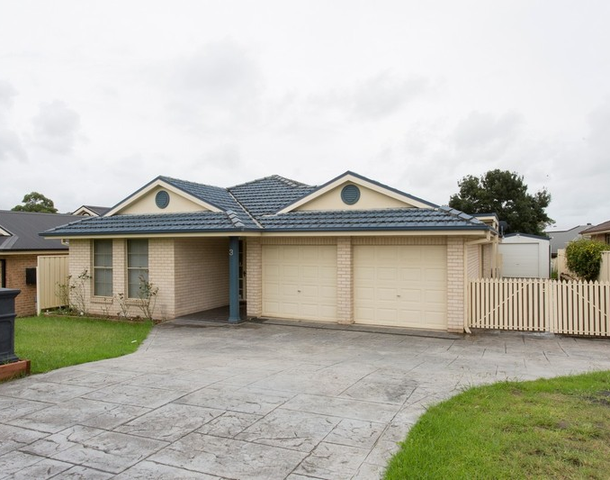 3 Mildura Street, Nowra NSW 2541