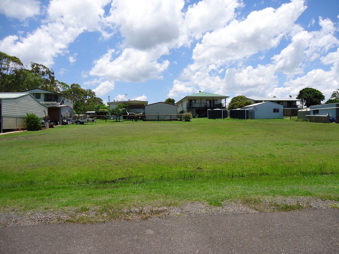 20 First Avenue, Maaroom QLD 4650, Image 0