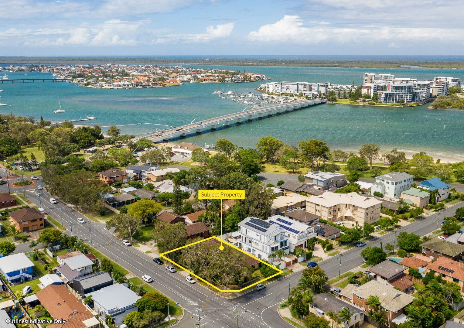 1 & 2/411 Bayview Street, Paradise Point QLD 4216, Image 0