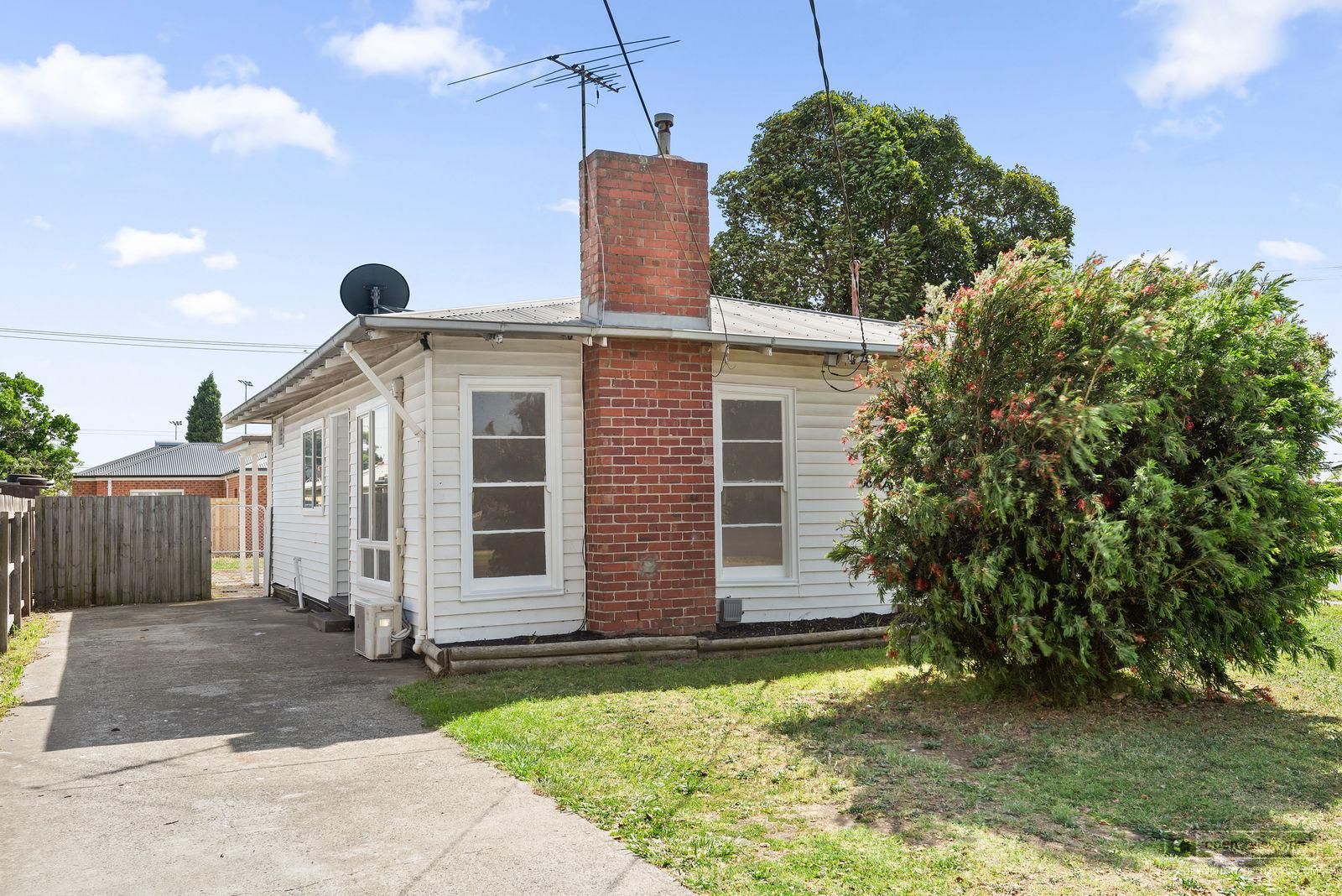 4 bedrooms House in 38 Wendover Street NORLANE VIC, 3214