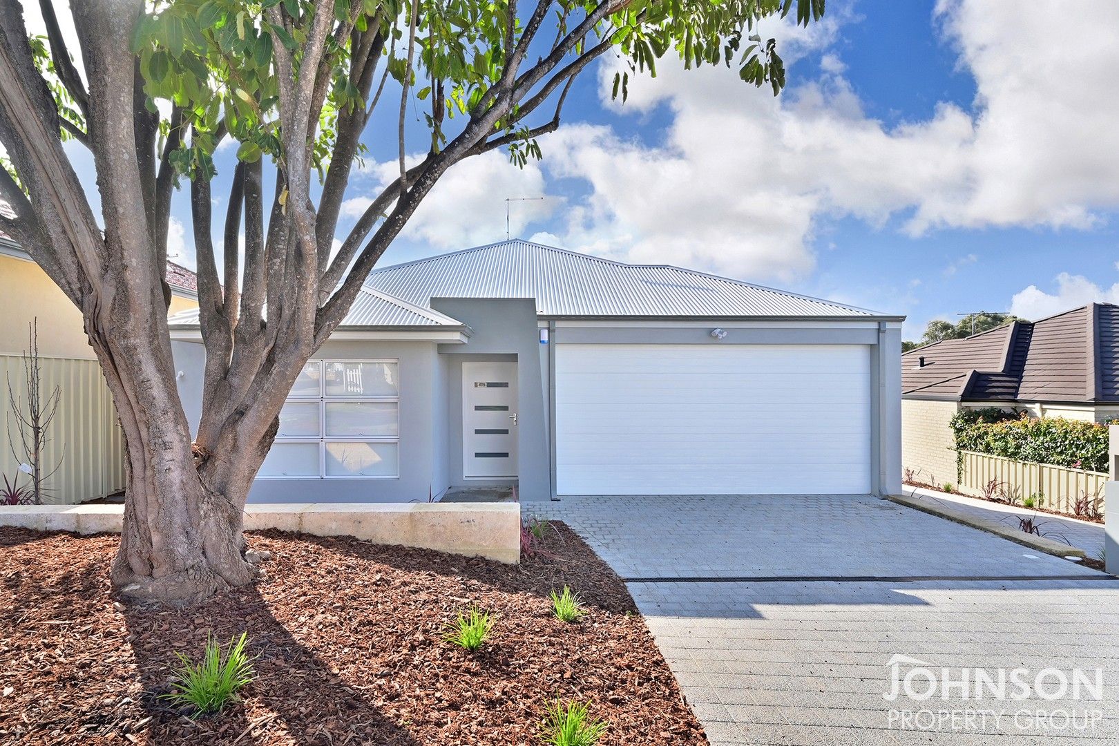 4 bedrooms House in 11a Brown Way KARRINYUP WA, 6018