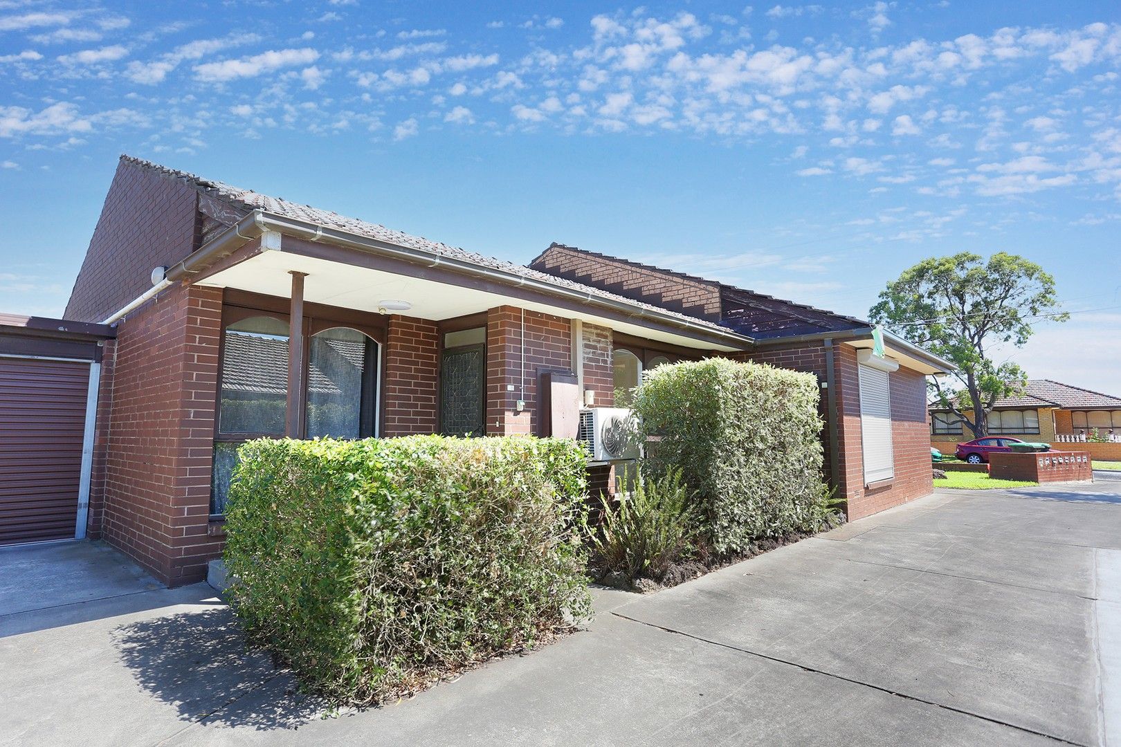 2 bedrooms Apartment / Unit / Flat in 15/12 Middle Street HADFIELD VIC, 3046