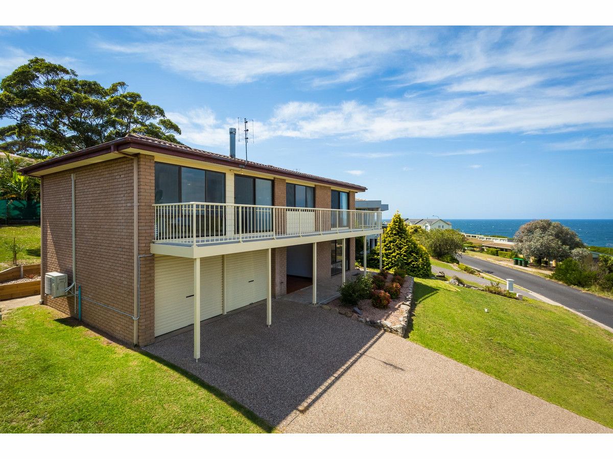 31 Surf Circle, Tura Beach NSW 2548, Image 0