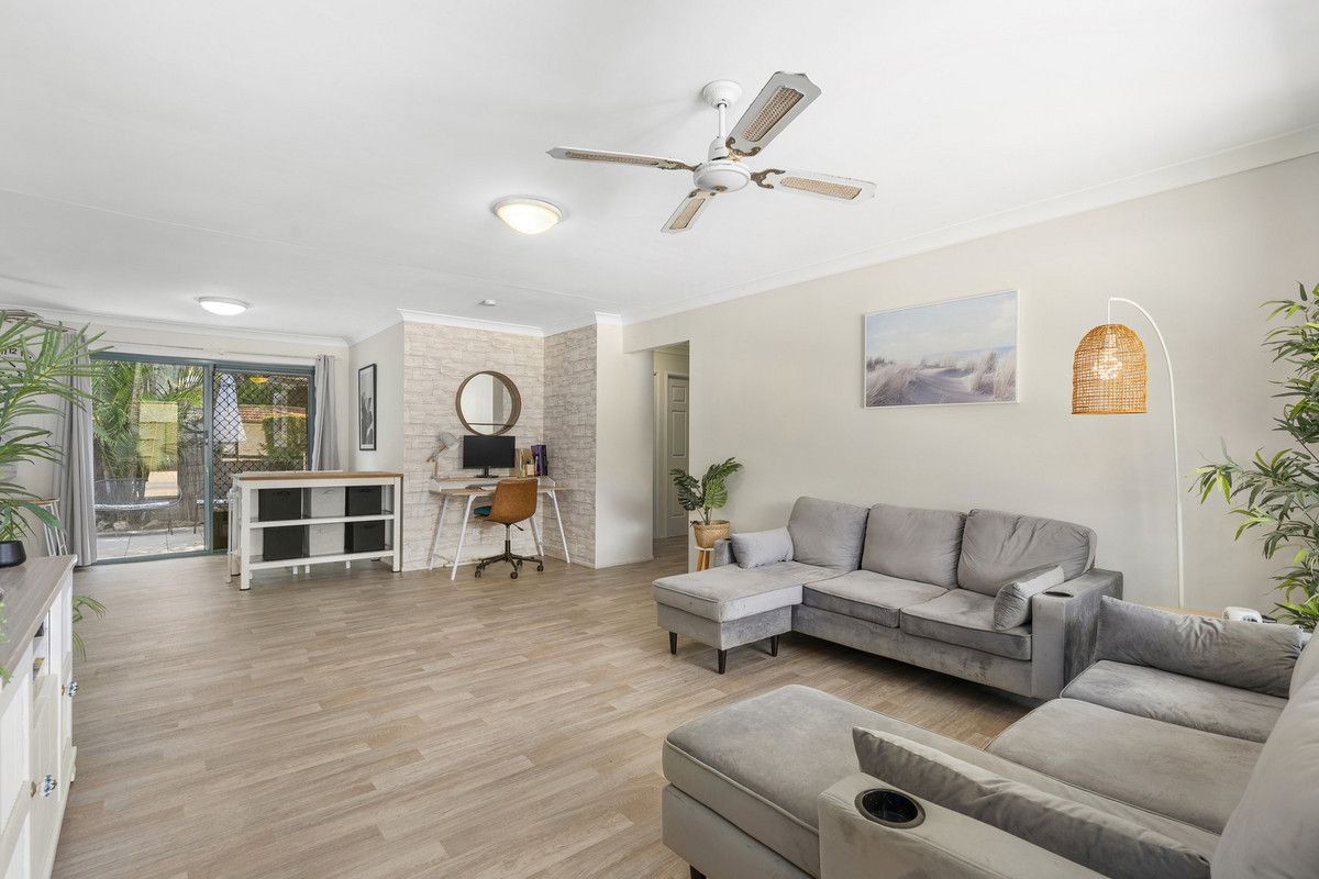 32/28 Ancona Street, Carrara QLD 4211, Image 2