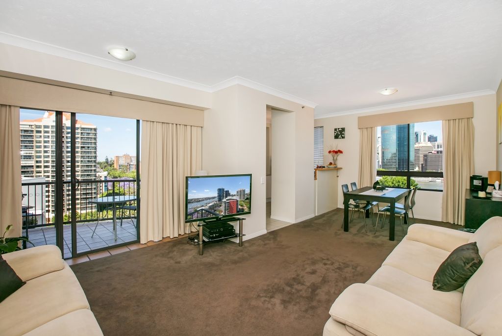 5104/55 Baildon St, Kangaroo Point QLD 4169, Image 2