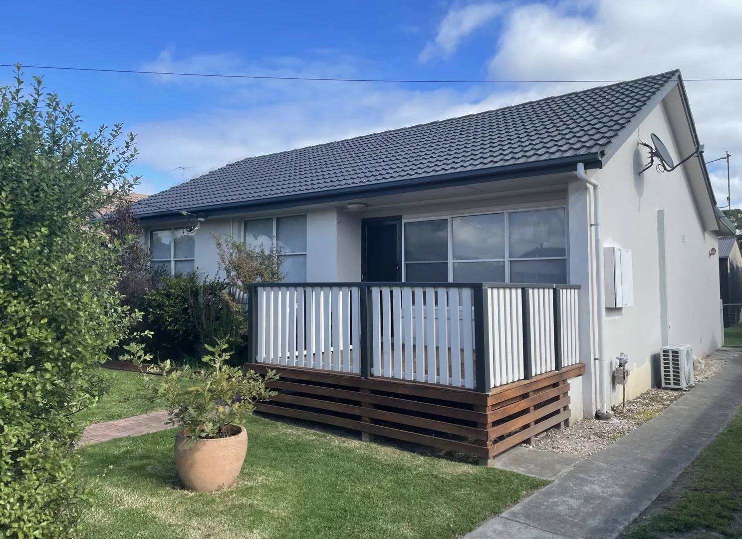 13 Alexandra Avenue, Sale VIC 3850