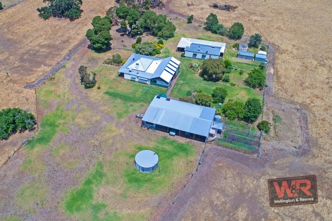 Picture of 182 Boyup Road, FOREST HILL WA 6324
