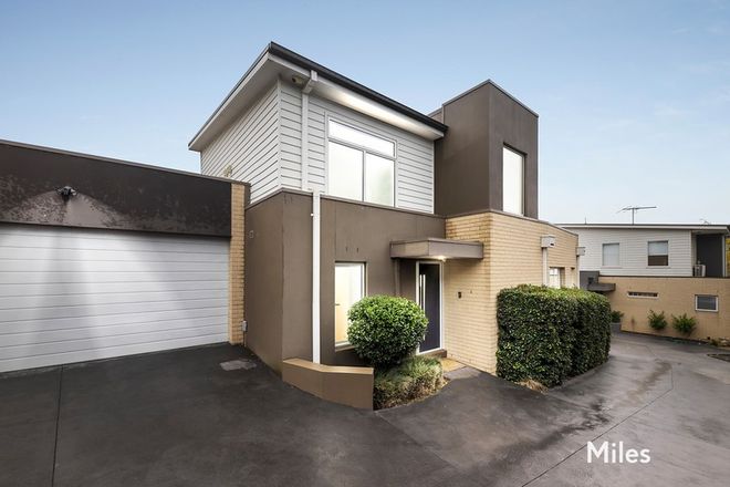Picture of 2/22 Silk Street, ROSANNA VIC 3084
