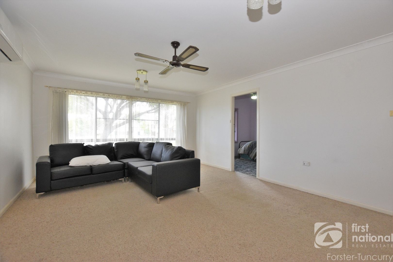 23 Wallis Street, Tuncurry NSW 2428, Image 2