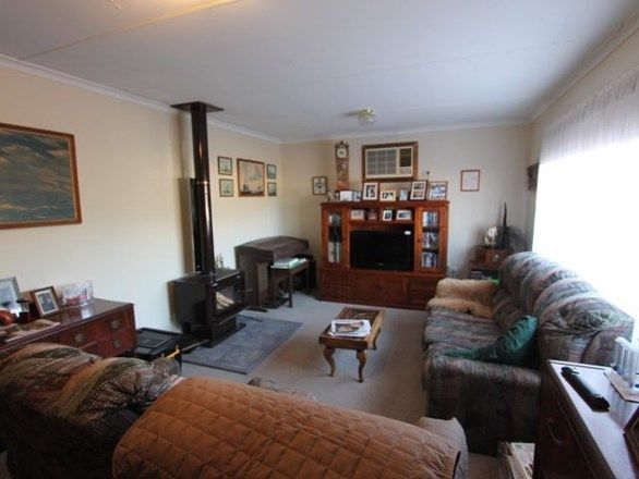 19 O'Connell Street, Cowell SA 5602, Image 2