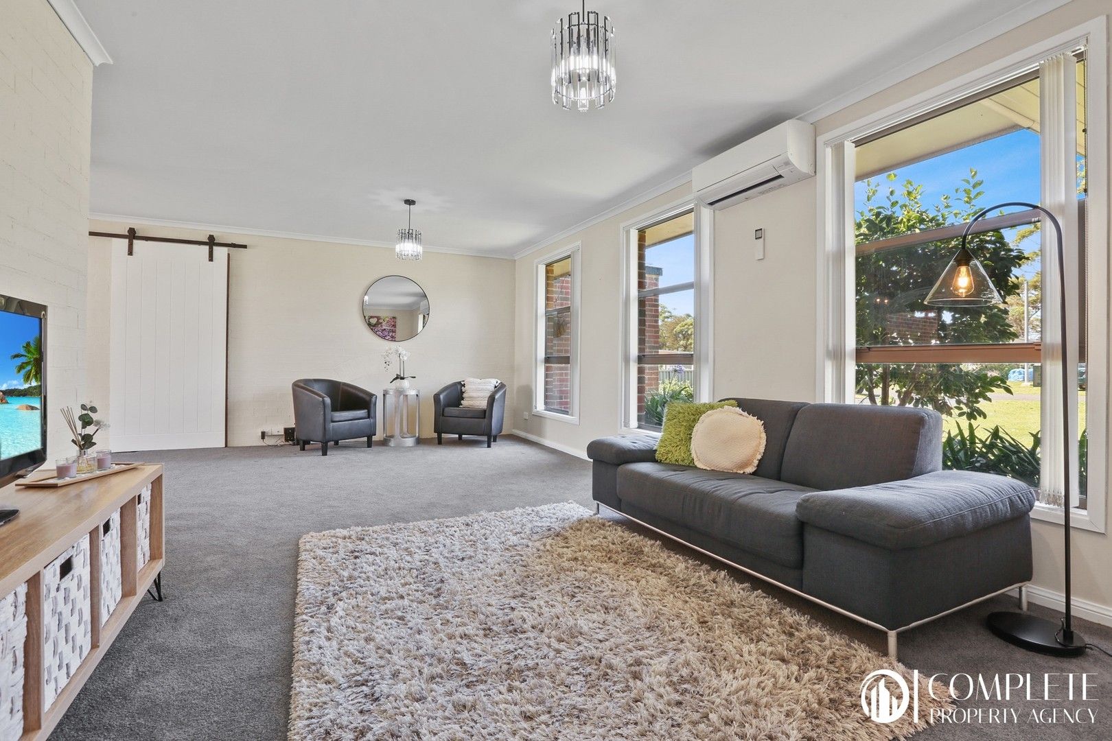 4 bedrooms House in 39 Greville Avenue SANCTUARY POINT NSW, 2540