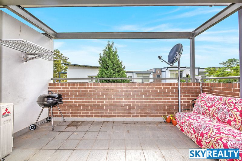 8/213 William Street, Granville NSW 2142, Image 1