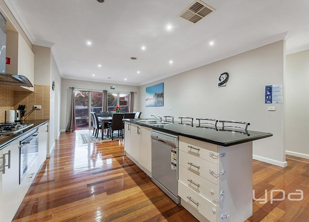 3 Strathallan Grove, Craigieburn VIC 3064