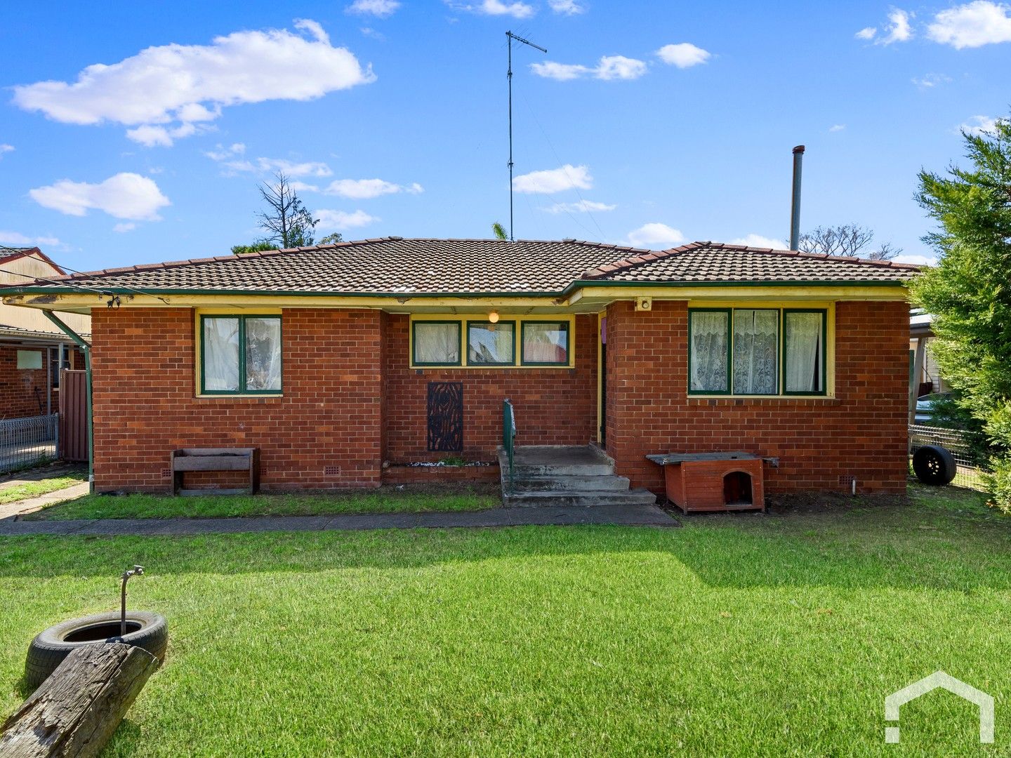 9 Lingayen Avenue, Lethbridge Park NSW 2770, Image 0