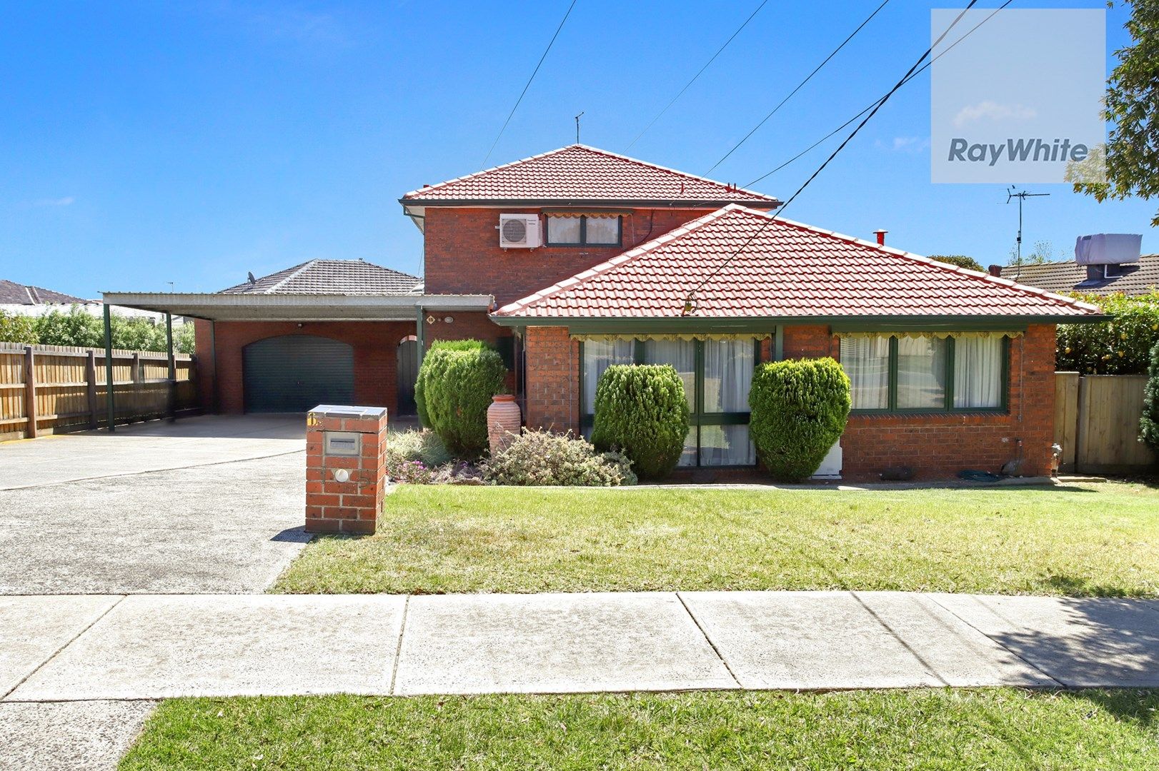 15 Clarke Drive, Gladstone Park VIC 3043, Image 0