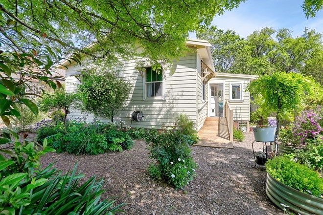 47 3 Bedroom Houses For Sale In Katoomba Nsw 2780 Domain