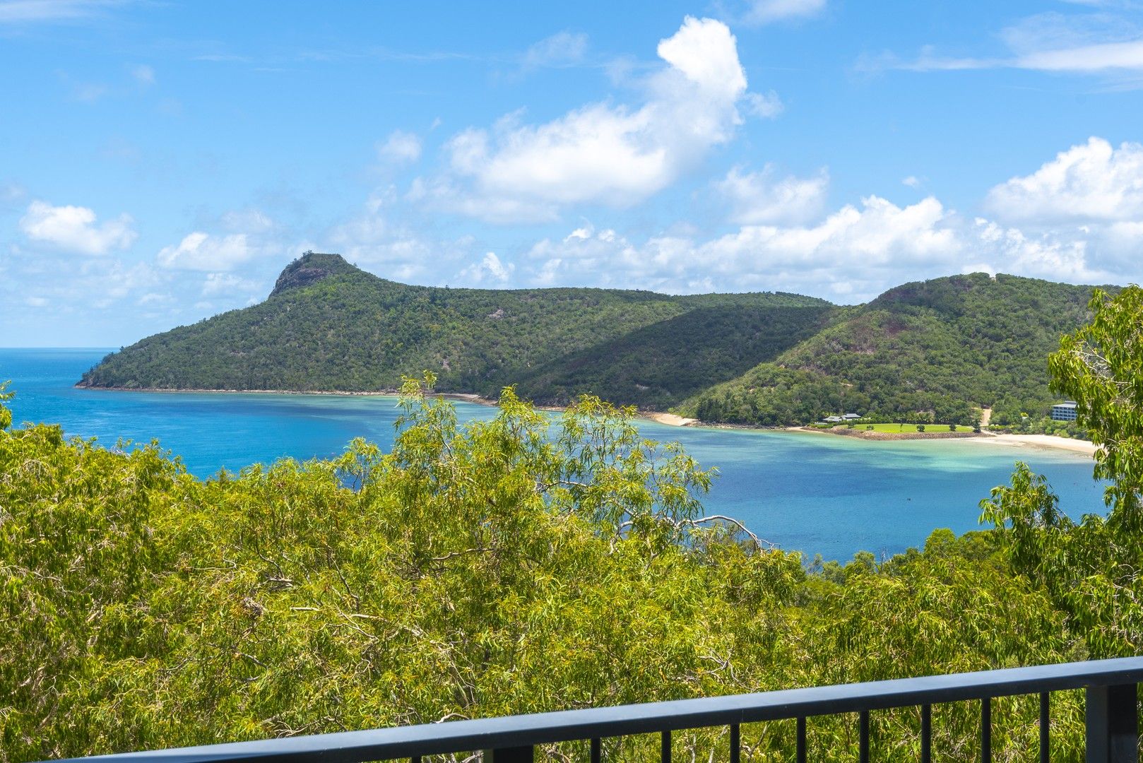 Baybreeze E/5 Eastview Lane, Hamilton Island QLD 4803, Image 0