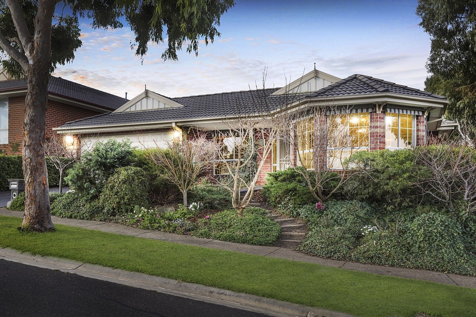 4 bedrooms House in 37 Watersprite Boulevard SUNBURY VIC, 3429