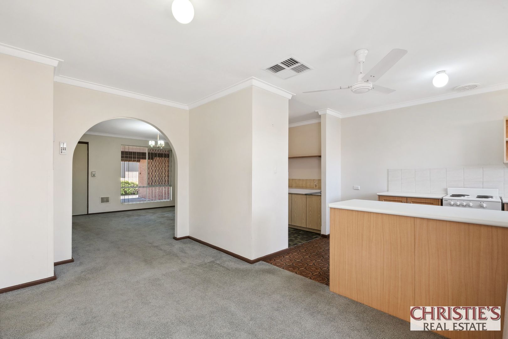 6/3025 Jacoby Street, Mundaring WA 6073, Image 2