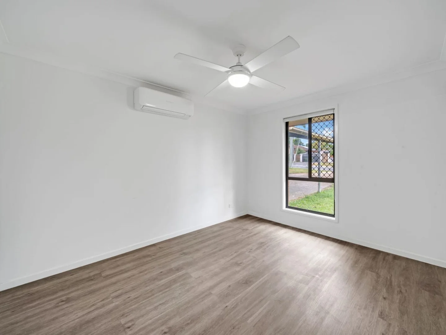 Additional image 11 of 140 Vansittart Road, Regents Park QLD 4118