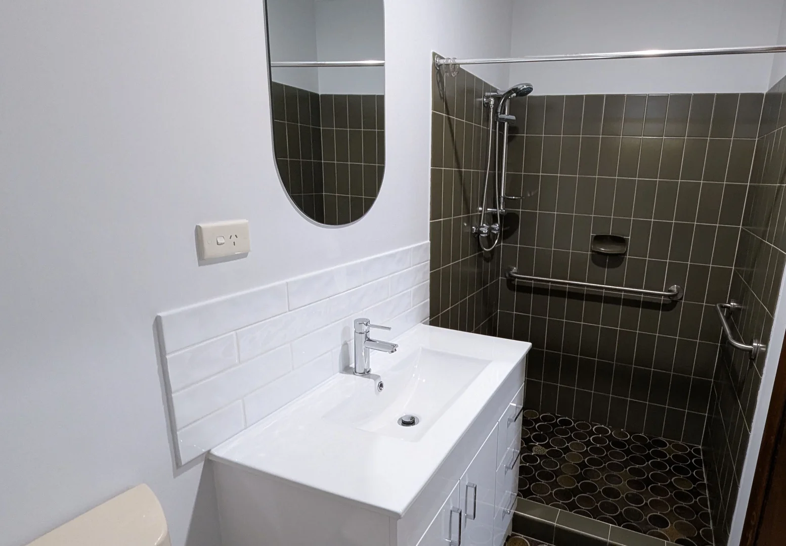 Additional image 11 of 234 Riseley Street, Booragoon WA 6154