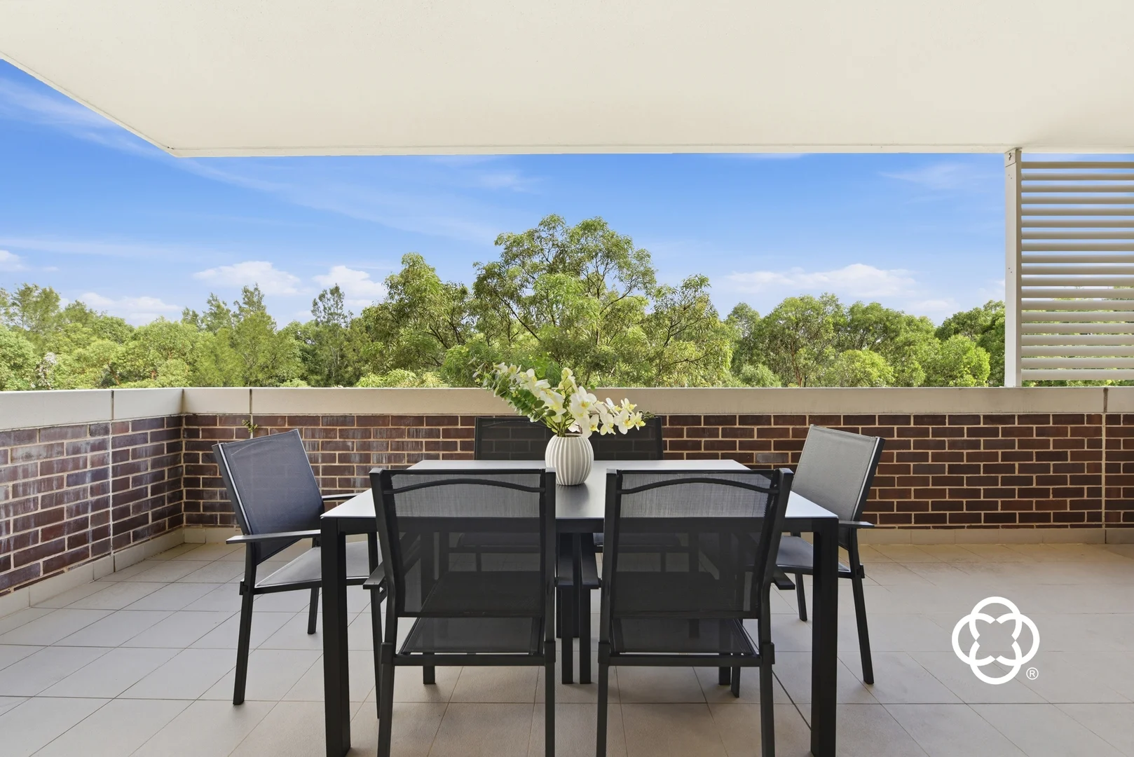 Additional image 2 of 401/25 Hill Road, Wentworth Point NSW 2127