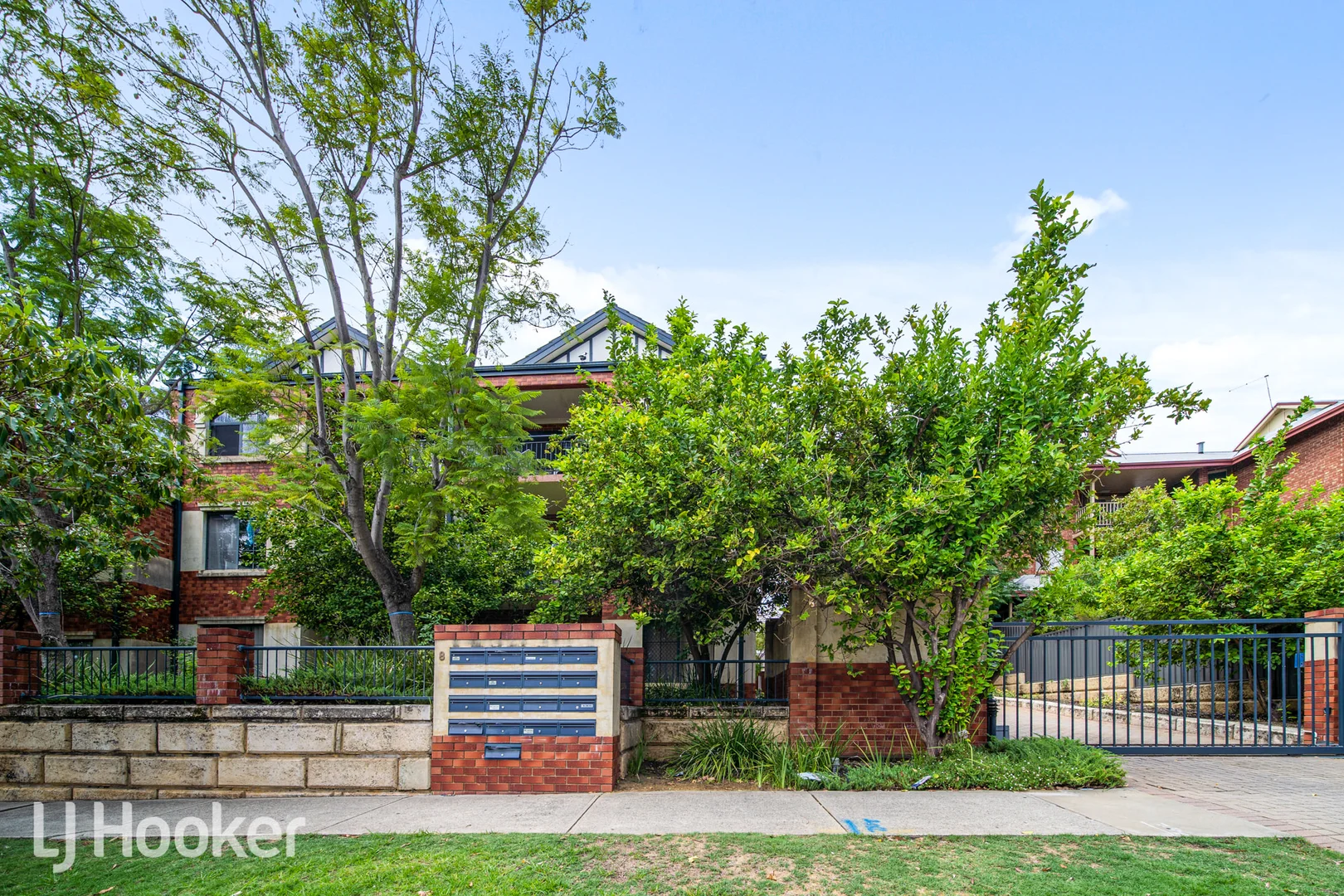 Additional image 14 of Unit 2/8 King George St, Victoria Park WA 6100