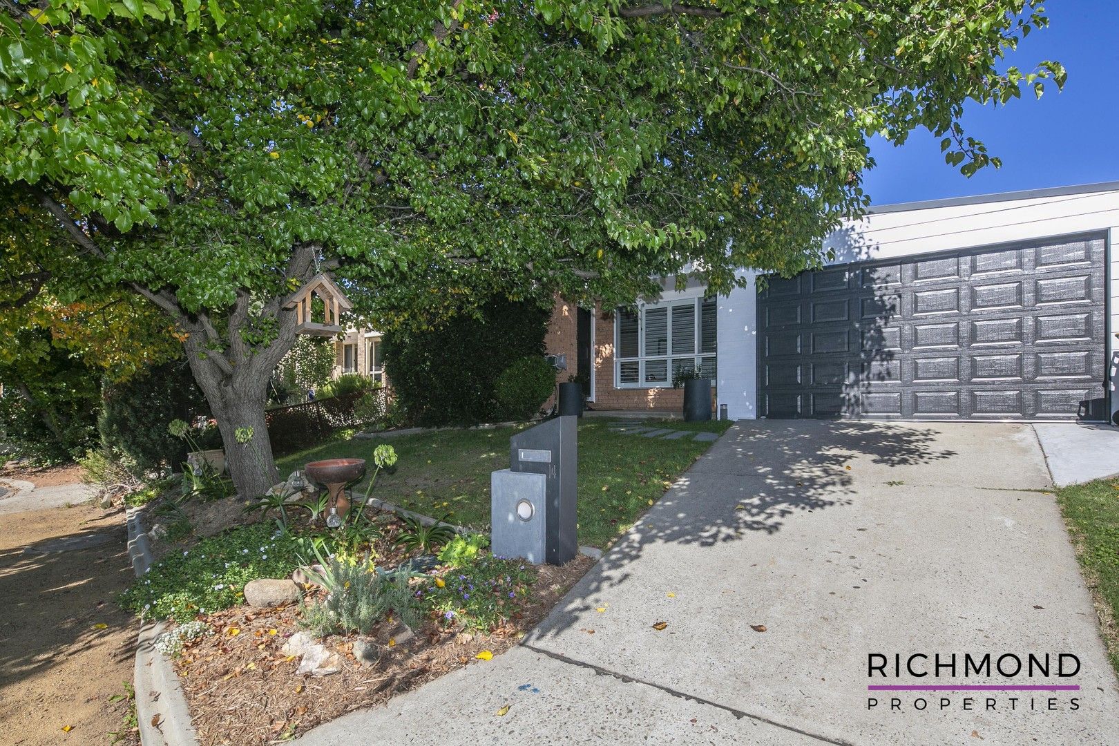 3 bedrooms House in 14 Lawlor Place GORDON ACT, 2906