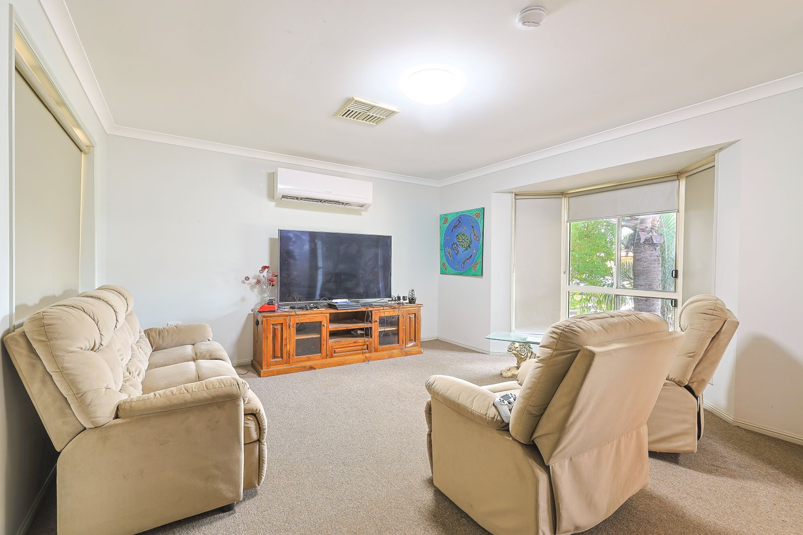 8 Statesman Drive, Emerald QLD 4720, Image 1