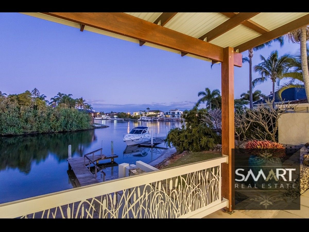 8 Florence Court, Isle Of Capri QLD 4217, Image 0