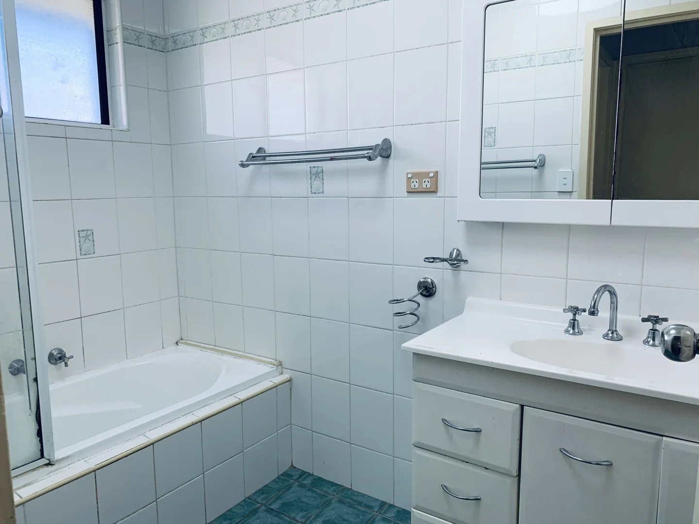 Additional image 5 of 21 Ardrossan Crescent, St Andrews NSW 2566