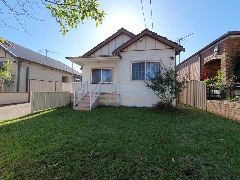 3 bedrooms House in 3 Wrights Ave BERALA NSW, 2141