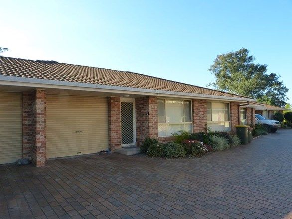 Picture of 2/19 Wingham Road, TAREE NSW 2430