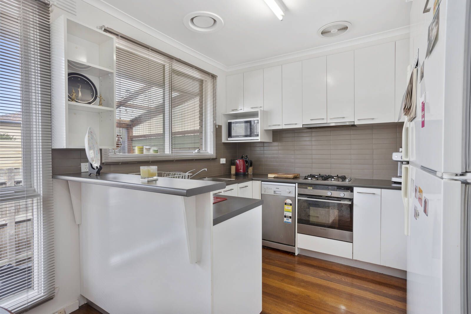 4/4 St Huberts Road, Carnegie VIC 3163, Image 2