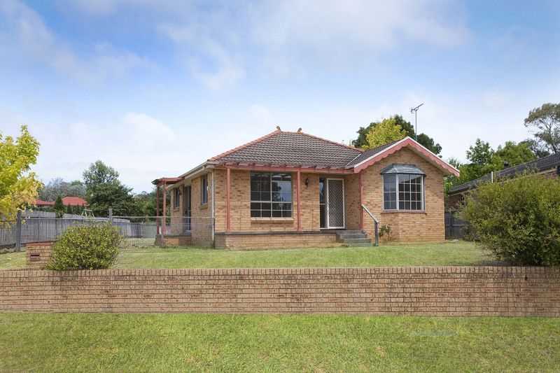 9 Simon Place, Moss Vale NSW 2577, Image 1