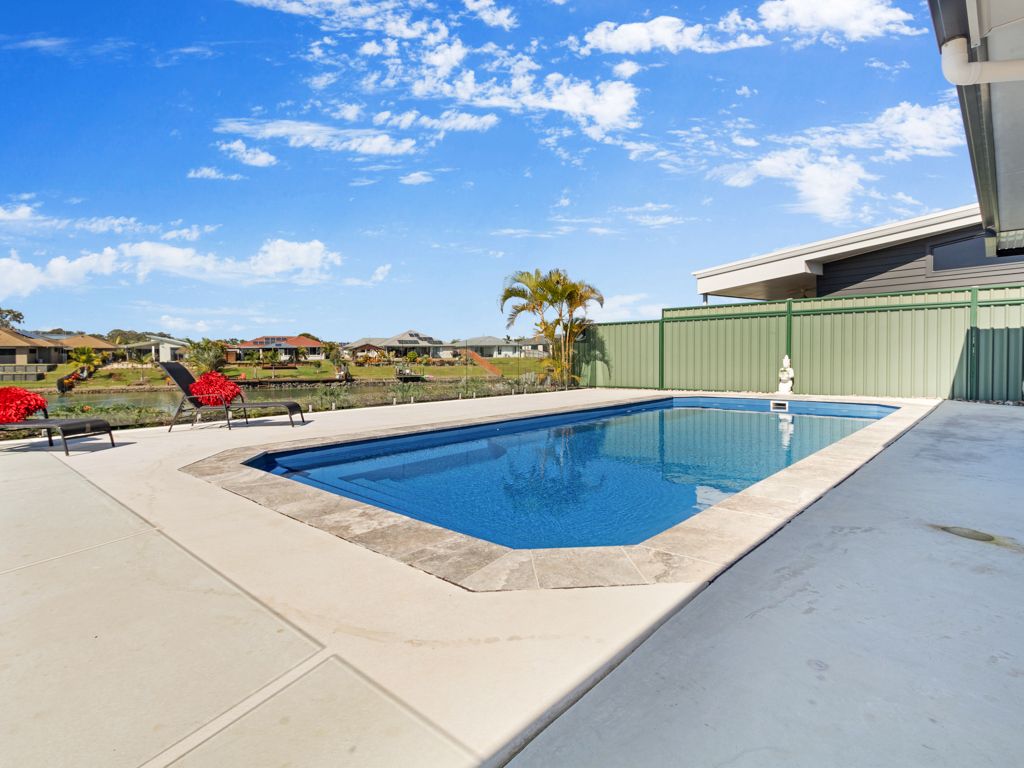 26 Earl St Vincent Circuit, Eli Waters QLD 4655, Image 1