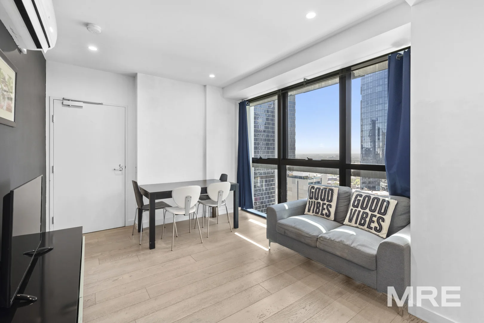 Additional image 4 of 3402/327 La Trobe Street, Melbourne VIC 3000