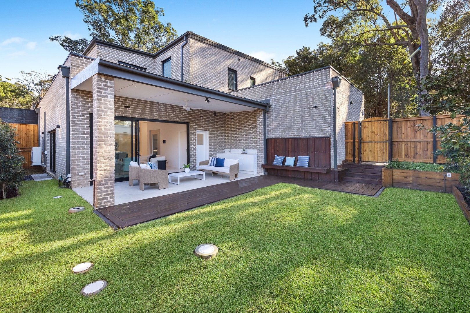 4 bedrooms House in 113 Burns Road WAHROONGA NSW, 2076