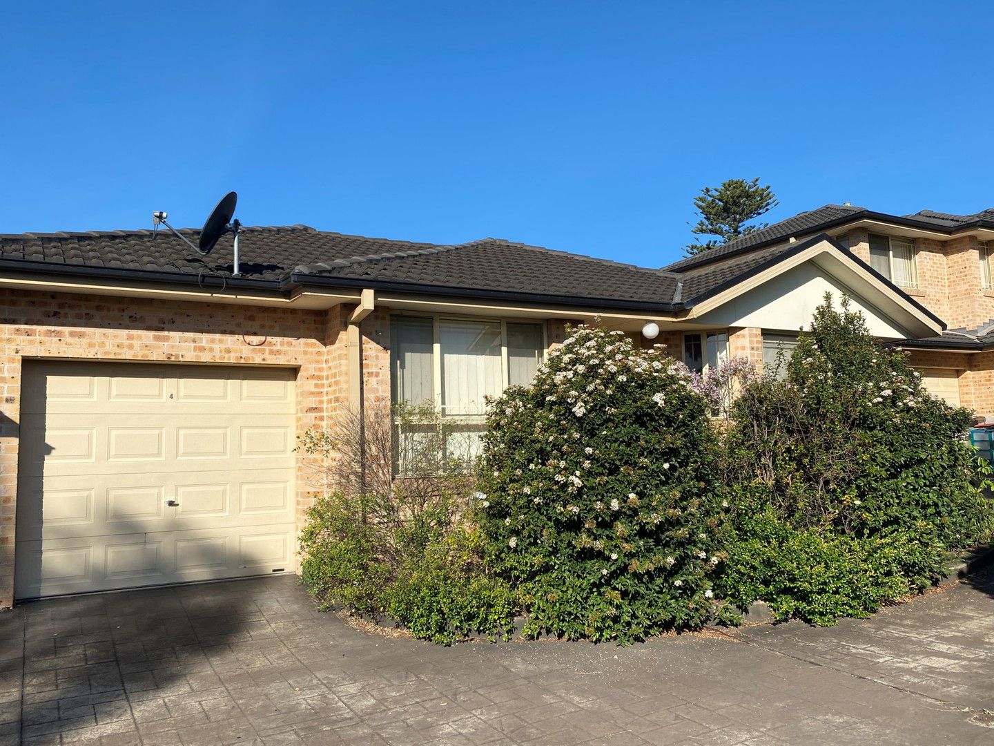 2 bedrooms Villa in 4/45-47 Amos Street WESTMEAD NSW, 2145