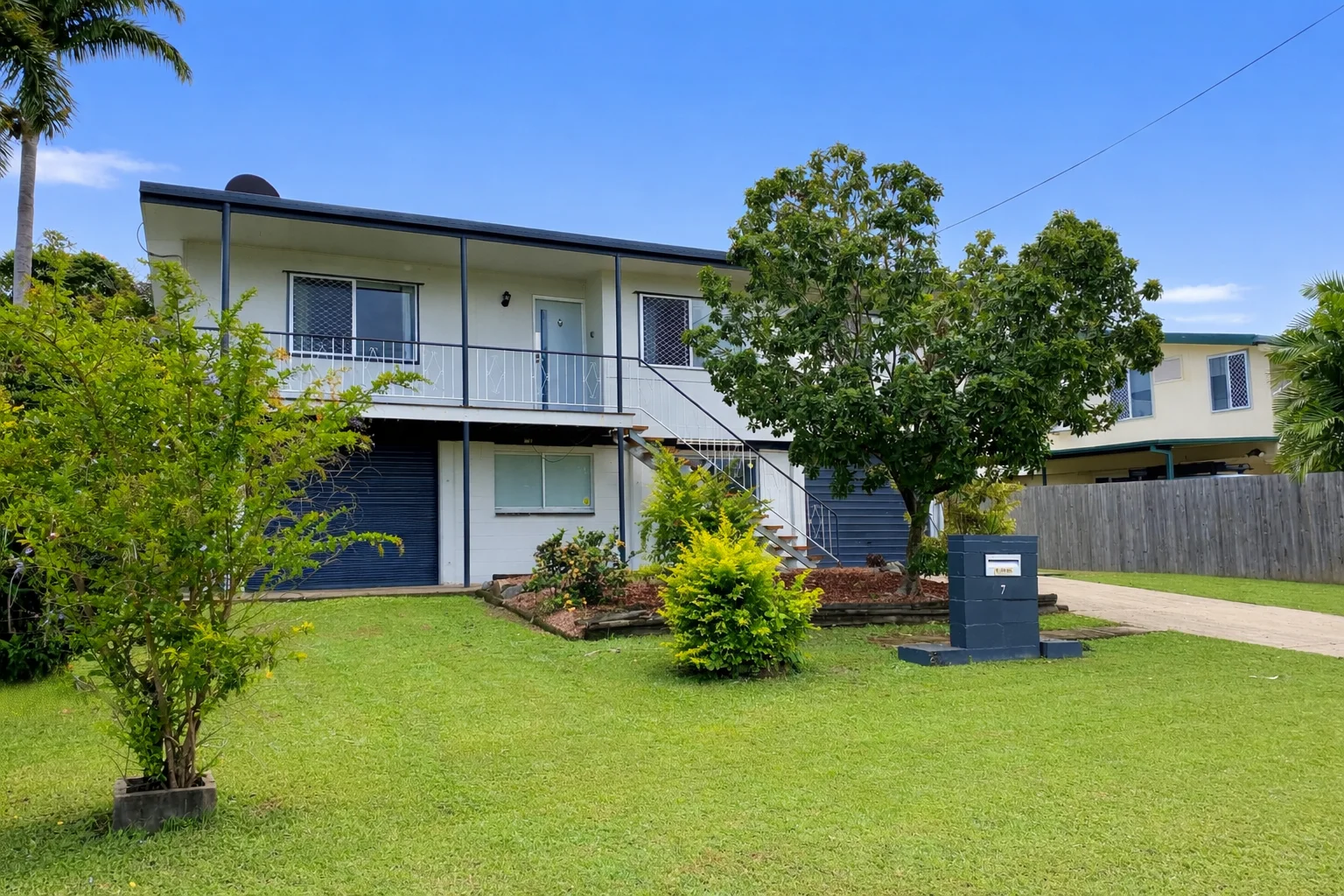 7 Badelona Street, Cranbrook QLD 4814