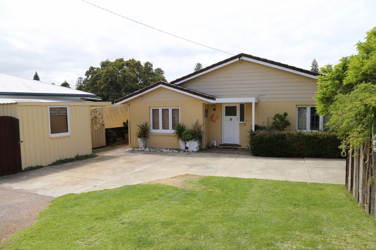 2 Layton Street, Esperance WA 6450