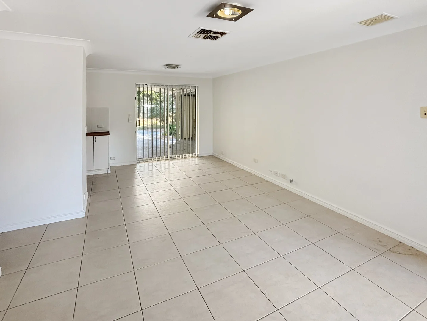 Additional image 5 of 2 Doongin Rd, Greenfields WA 6210