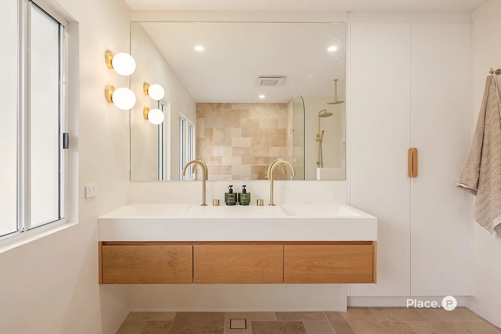 Additional image 16 of 33 Mullens Street, Hawthorne QLD 4171
