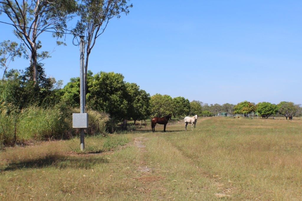 1105 Livingstone Road, Berry Springs NT 0838, Image 2