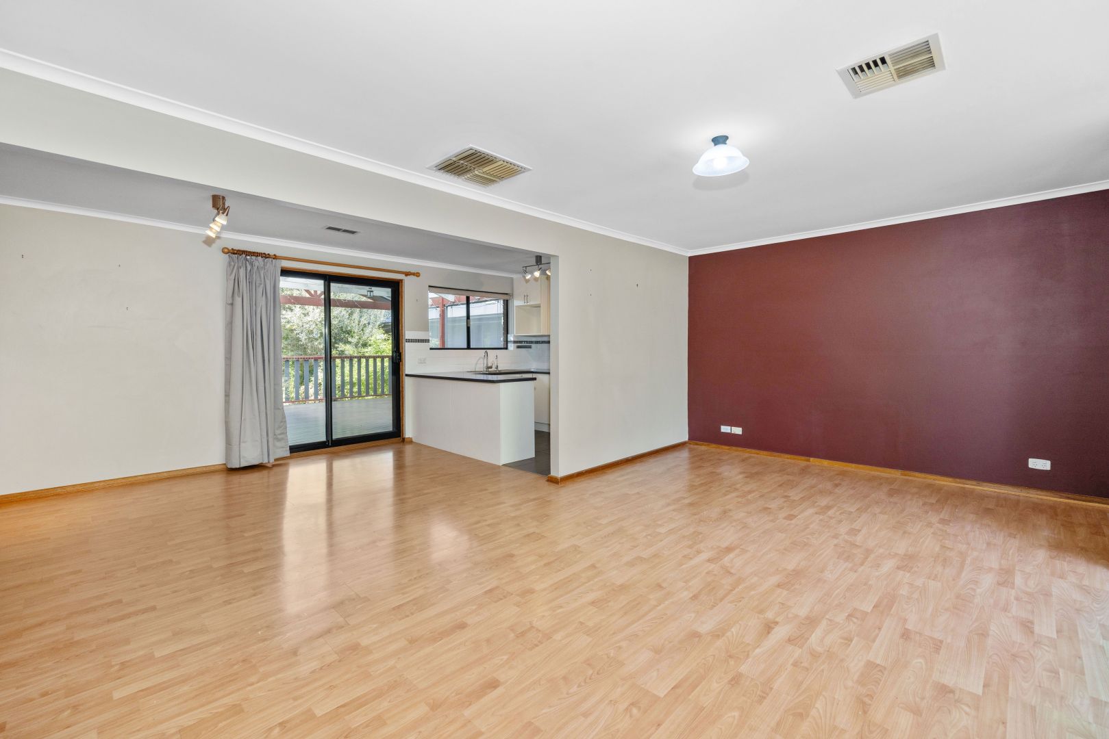 17 Gordon Avenue, St Agnes SA 5097, Image 2